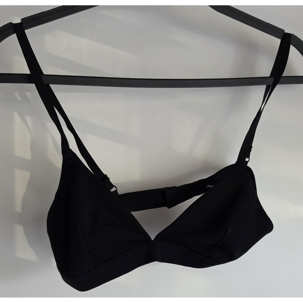 MeUndies Bralette M Black Wireless Solid Bra Top Sleeveless Modal